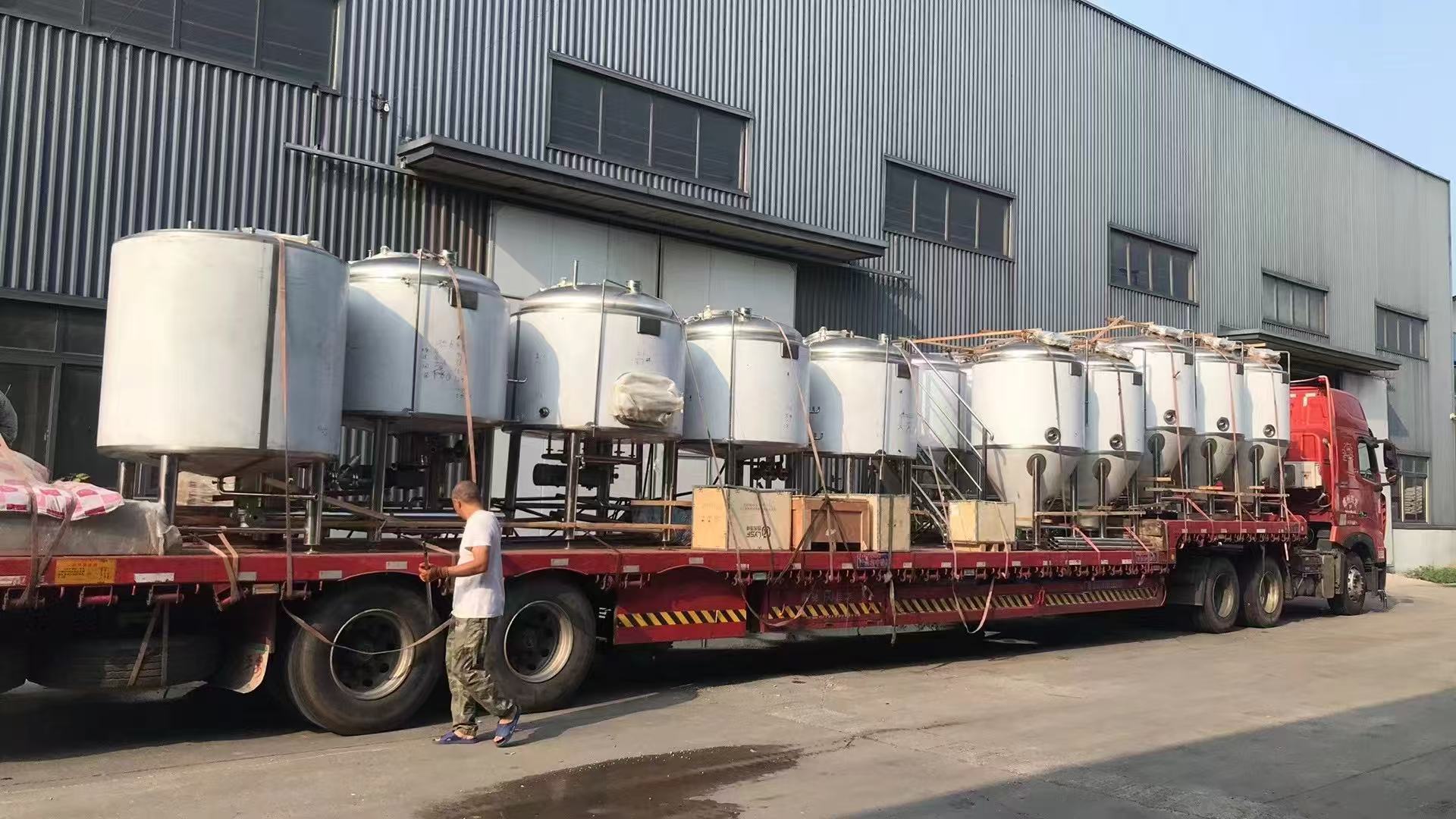 荔波精酿啤酒设备厂—精酿啤酒设备